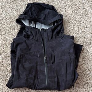 Incognito Camo Grey multi break a tail jacket- LULULEMON